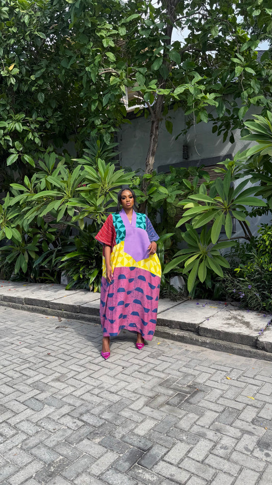 Arira multicolor bubu
